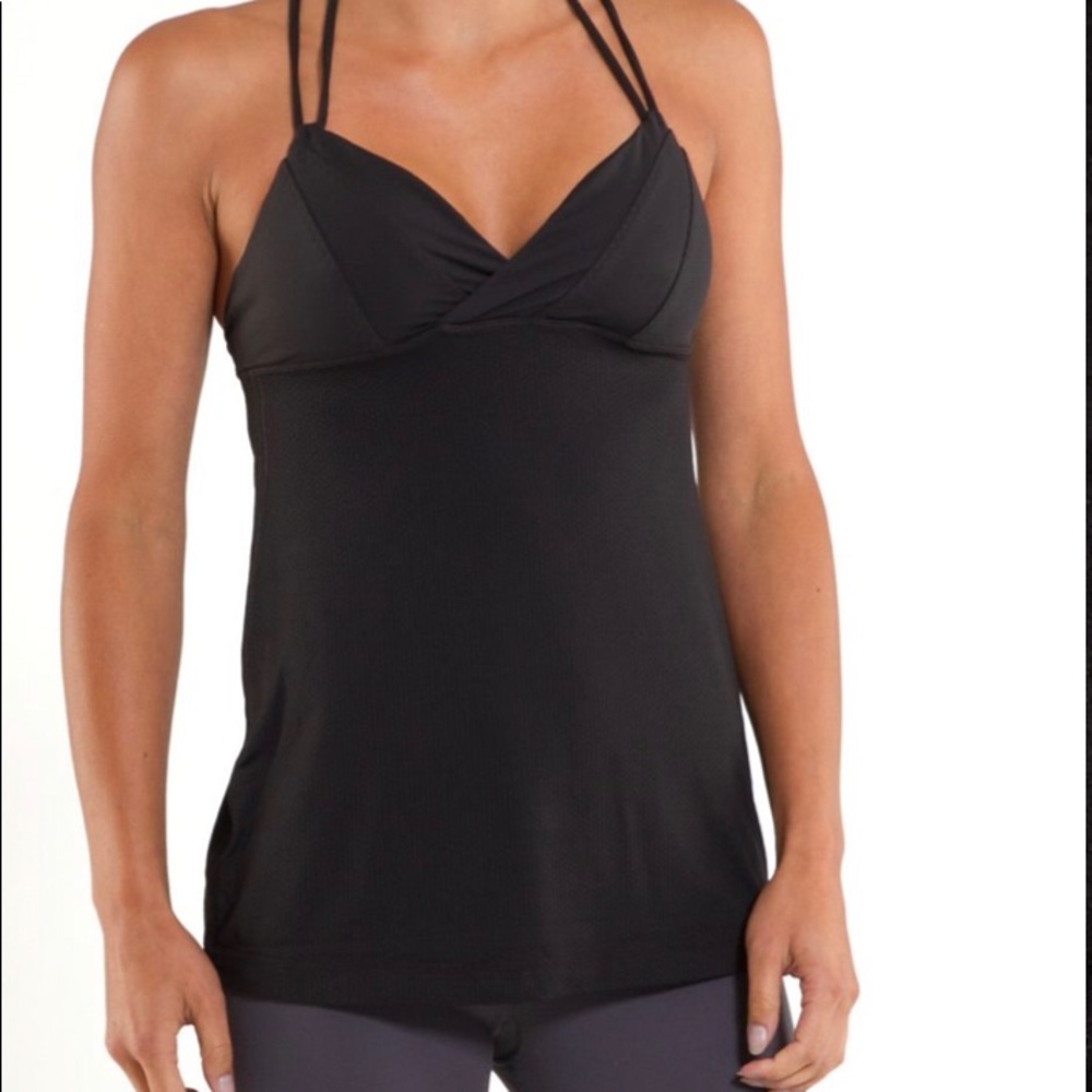 Lululemon Integrity Hot Tank